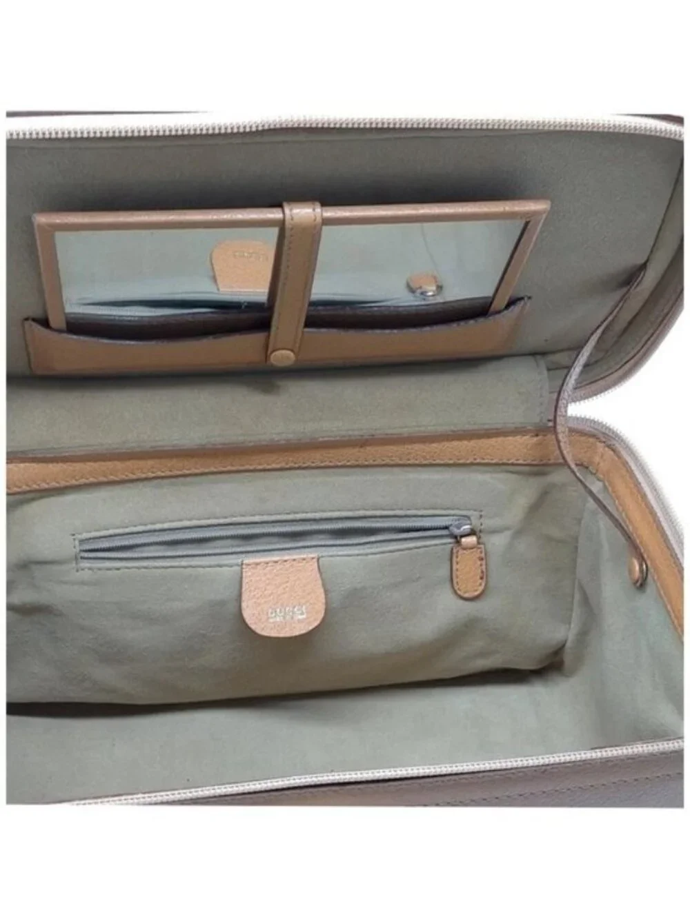 Authentic Vintage Gucci Bamboo Handle Gold Leather Vanity Case Shoulder Bag
